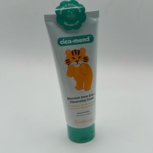 Blemish Care 2-in-1 Cleansing Foam - Green